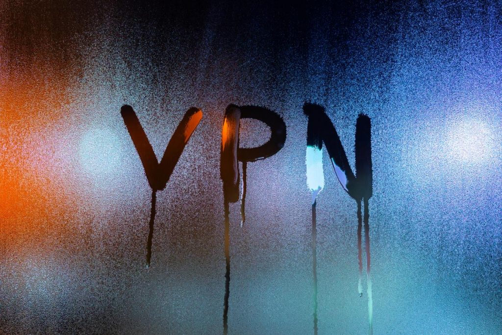 Decentralized VPN Vs Regular VPN Which One Is Better For You